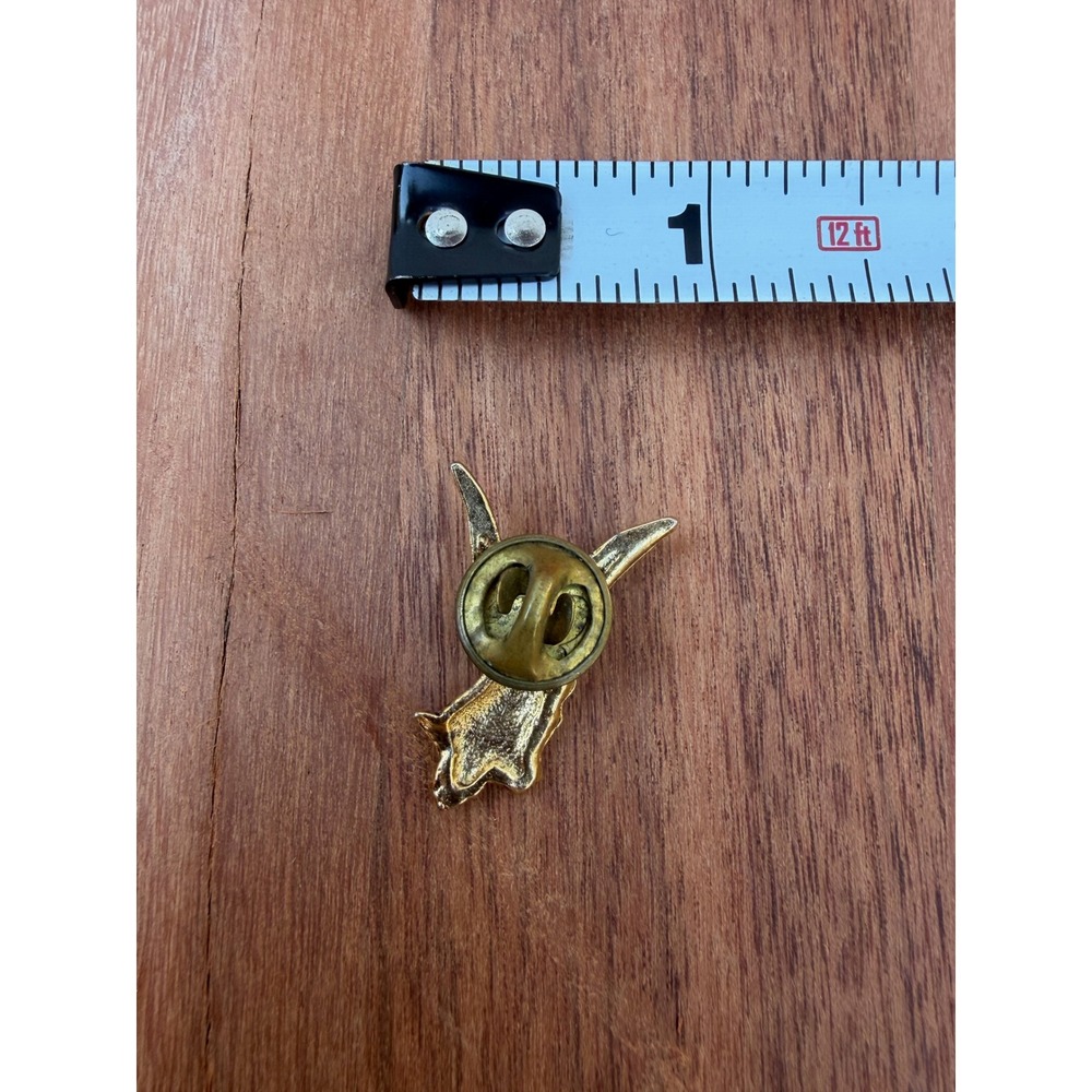 Vintage Gold Tone Guardian Angel Lapel Pin Winged Cherub Religious Brooch - Picture 2 of 2